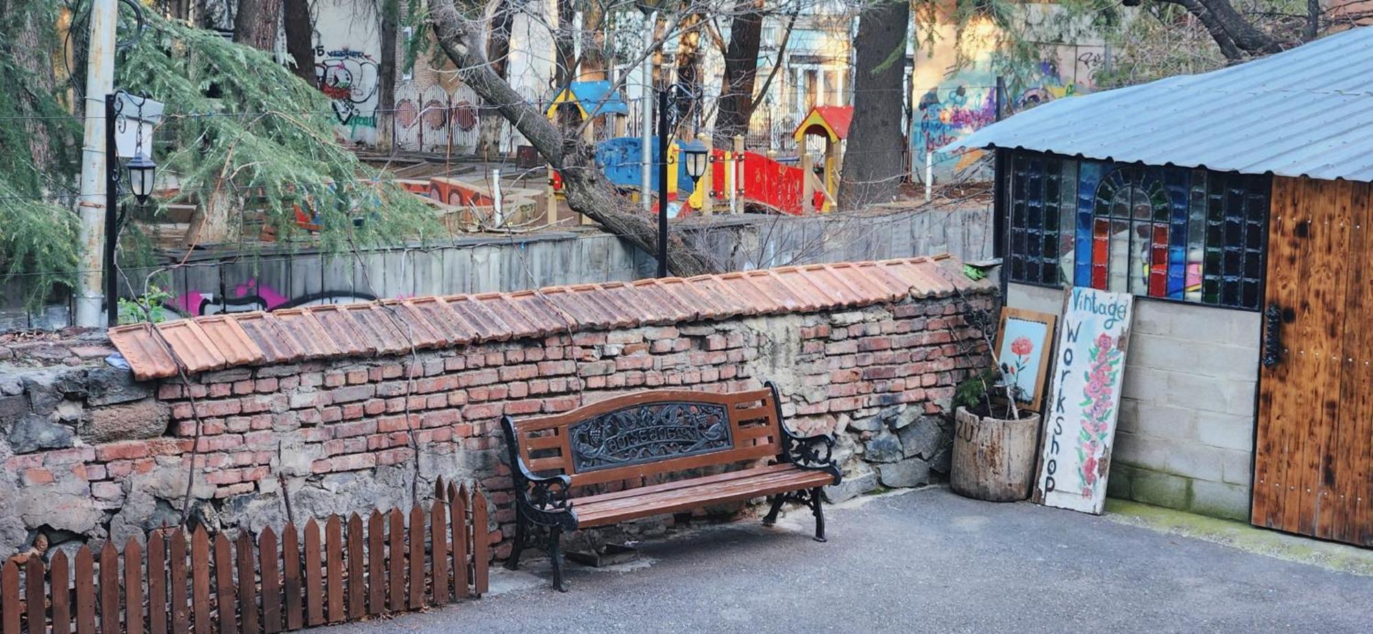 Friends - Your Cosy Apartment In The Center Tbilisi Exterior foto